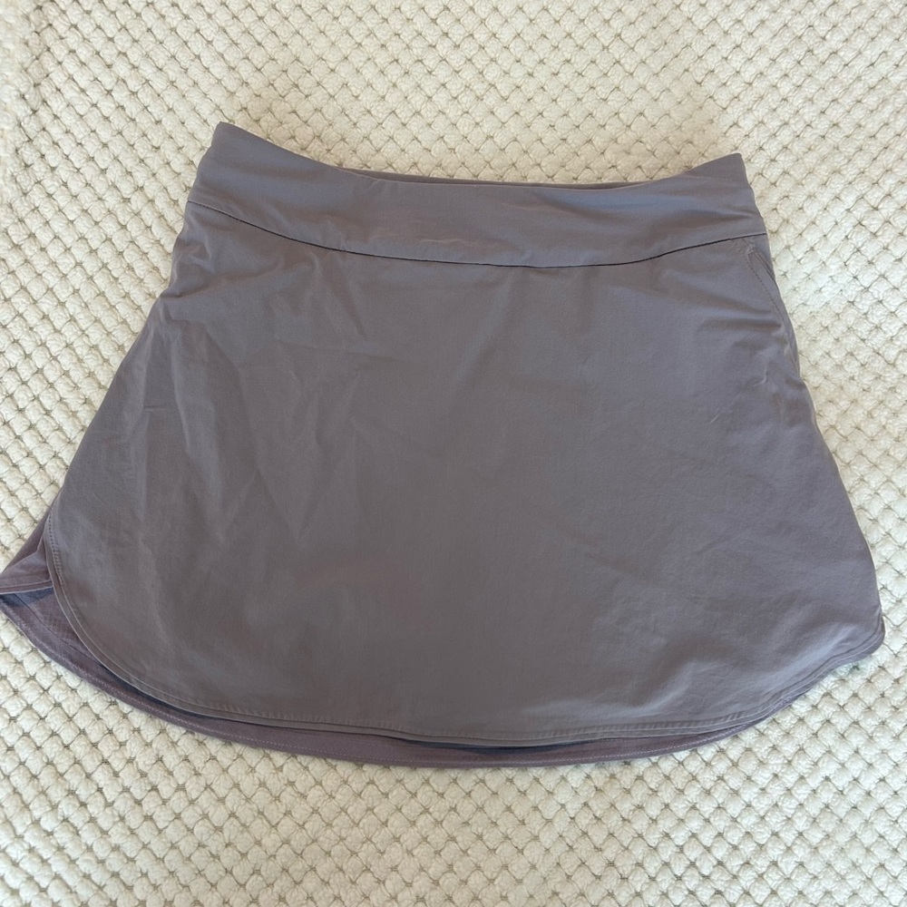 Lavender outdoor voices exercise skort!